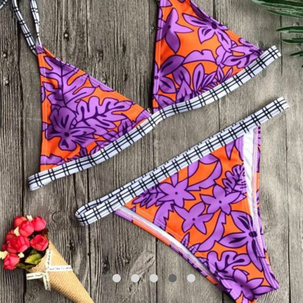 Aria Voss Leilani Tropical Bikini